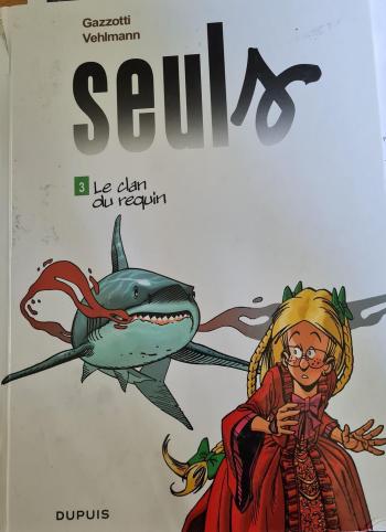 Couverture de l'album Seuls - 3. Le clan du requin