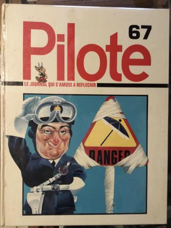 Couverture de l'album Recueil du journal Pilote - 67. Recueil N° 67