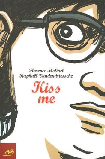 Couverture de l'album Kiss me (One-shot)