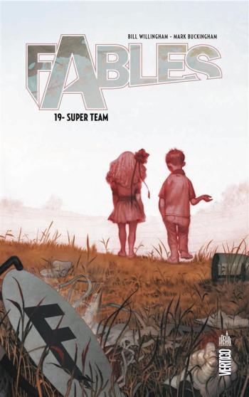Couverture de l'album Fables (Edition souple) - 19. Super Team