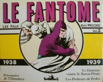 Couverture de l'album Le Fantôme (Futuropolis) - 3. Volume 3 : 1938/1939